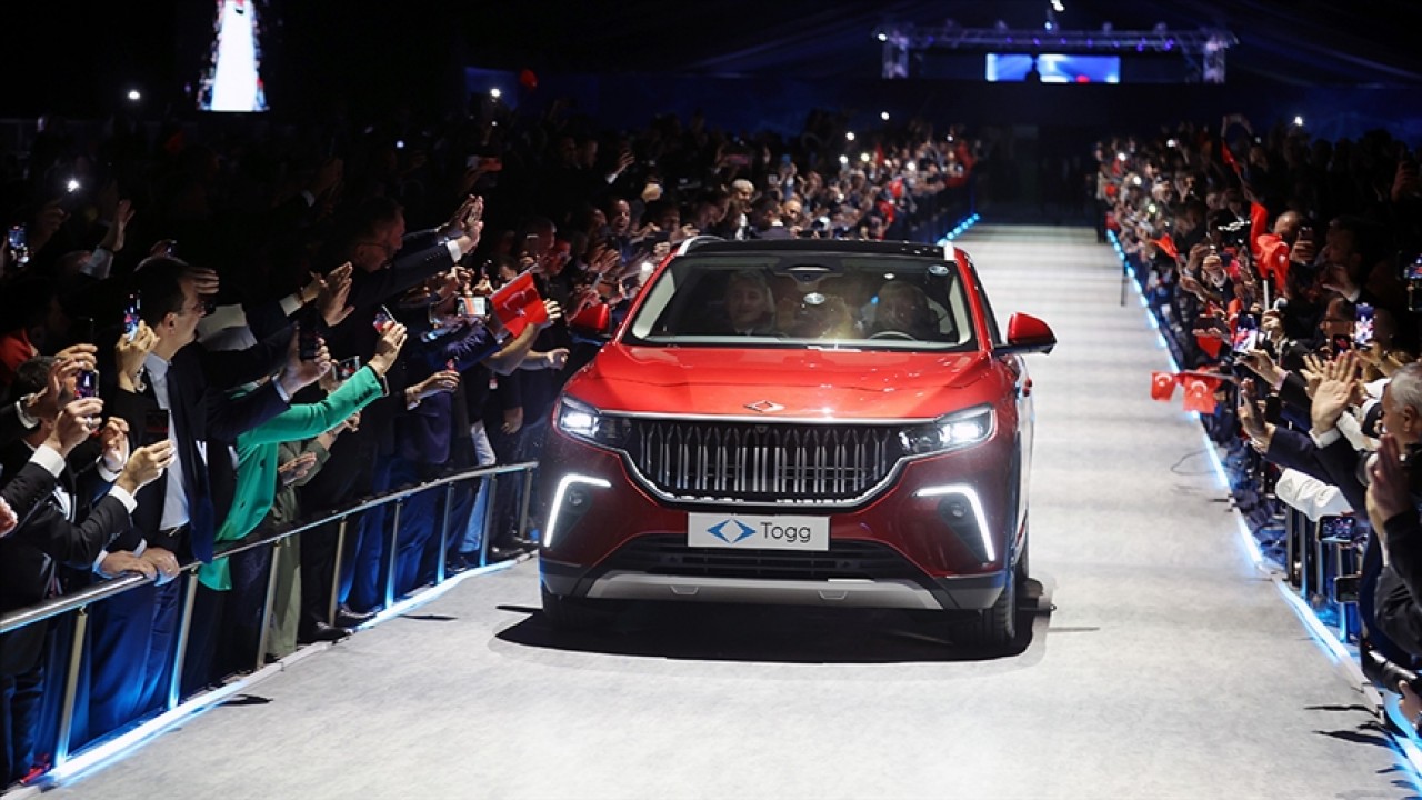 Bakanlık: Sıfır fiyatının üzerinde Togg satmak isteyenlere taviz verilmeyecek