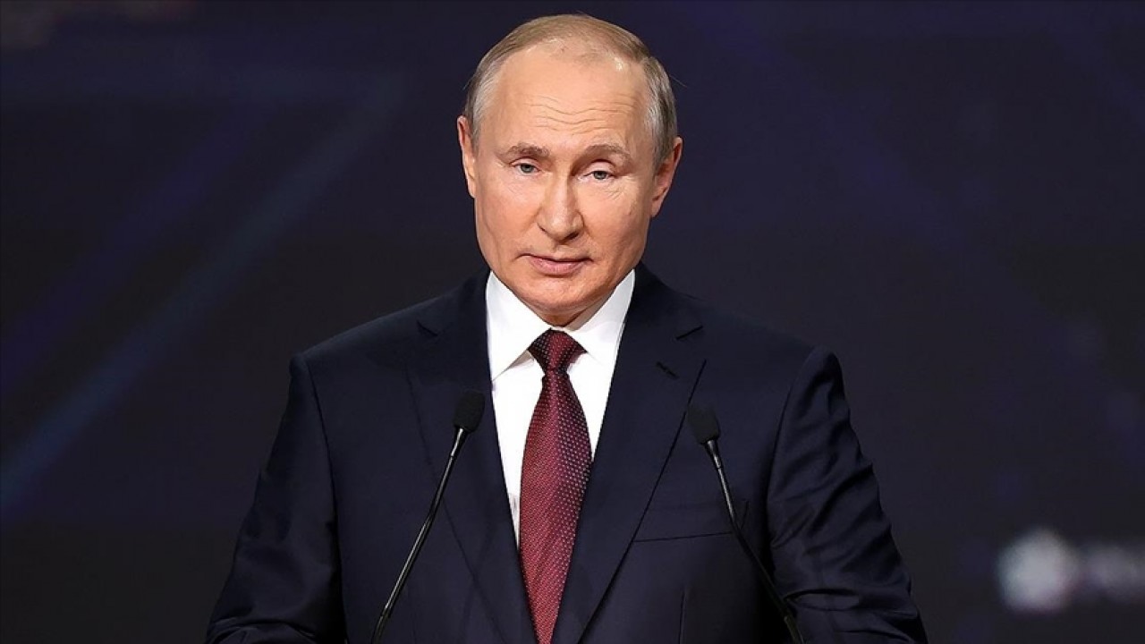 Putin: “Askerlerimize sesleniyorum, sizlerle gurur duyuyorum“