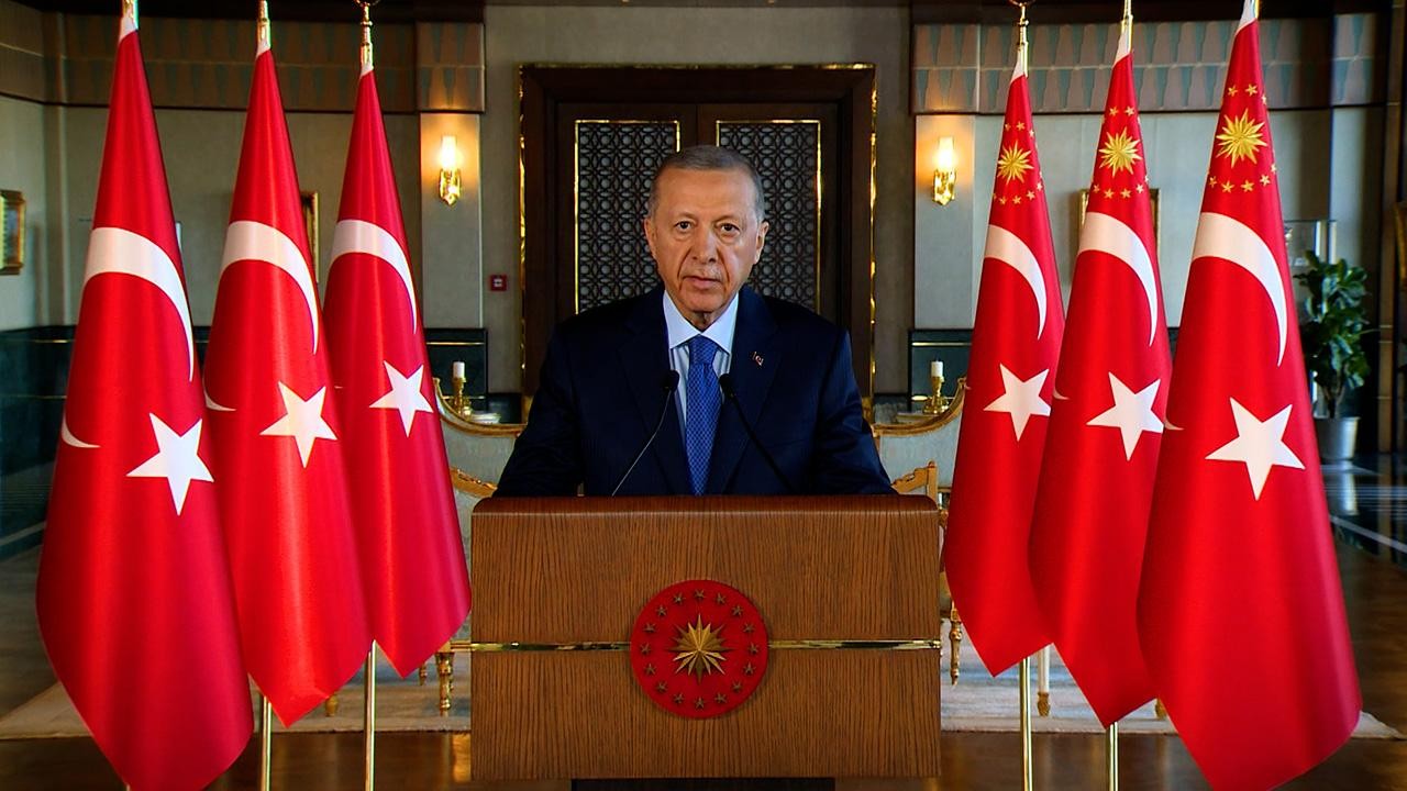 Cumhurbaşkanı Erdoğan’dan şehit Piyade Uzman Çavuş Demir’in ailesine başsağlığı mesajı