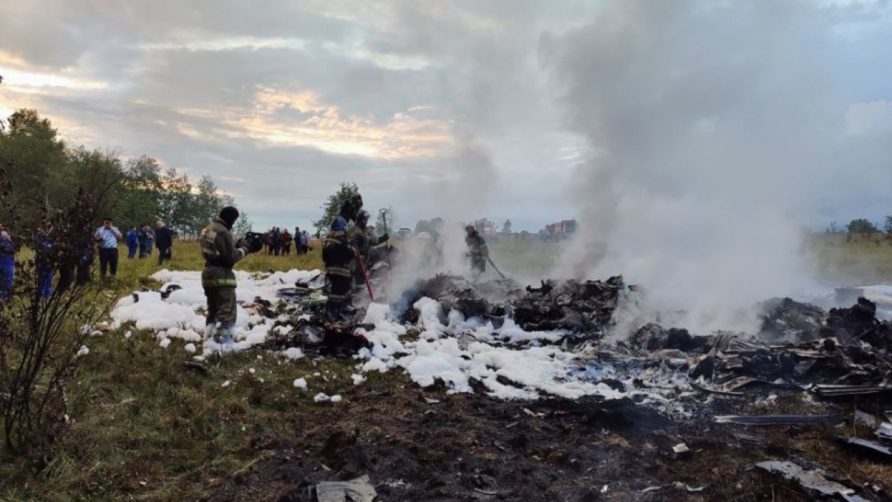 Prigojin'in uçağının enkazında 10 kişinin cesedine ve kara kutuya ulaşıldı