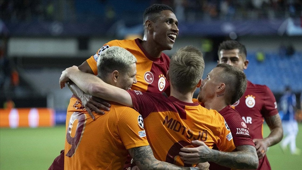 Galatasaray “Devler Ligi“ için sahaya çıkıyor