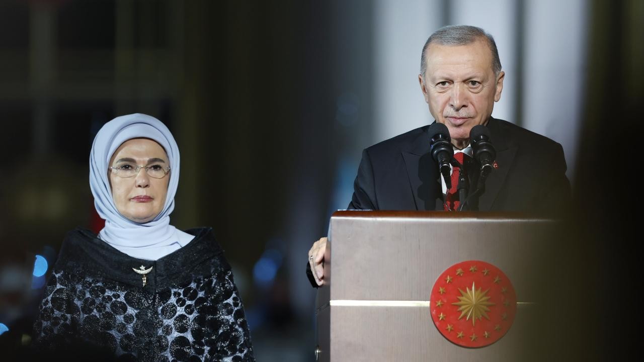 Emine Erdoğan’dan Cumhuriyetin 100. Yıl Marşı paylaşımı