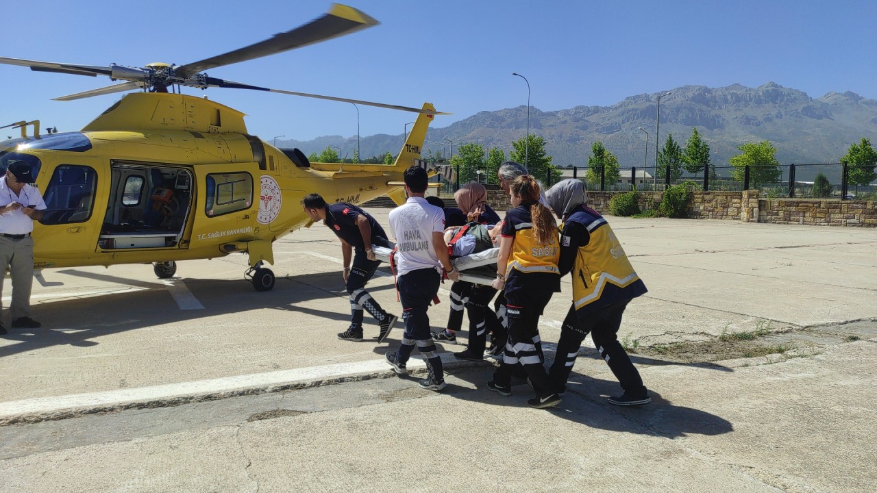 Konya'da hava ambulansı kalp krizi geçiren hasta için havalandı