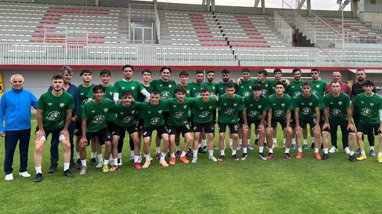 Çumra Belediyespor’dan Recep Candan’a ziyaret