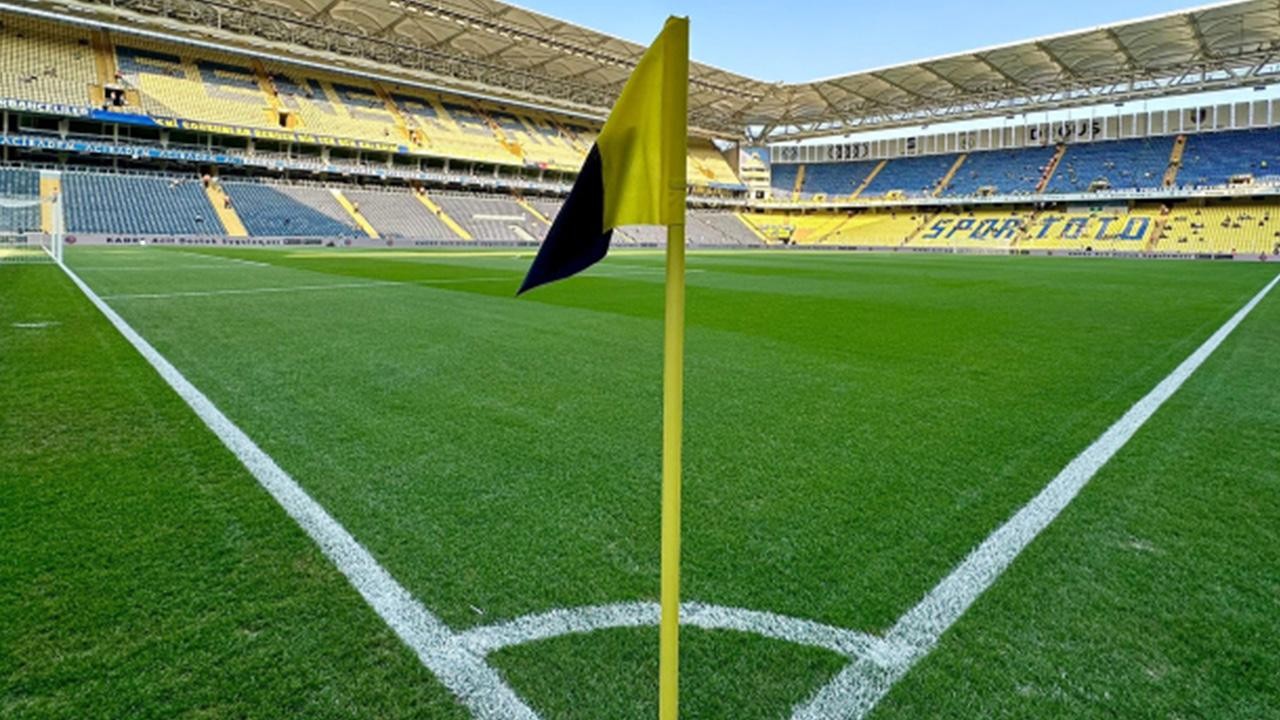 Fenerbahçe'nin stat ismi değişiyor: Fenerbahçe Atatürk Stadı