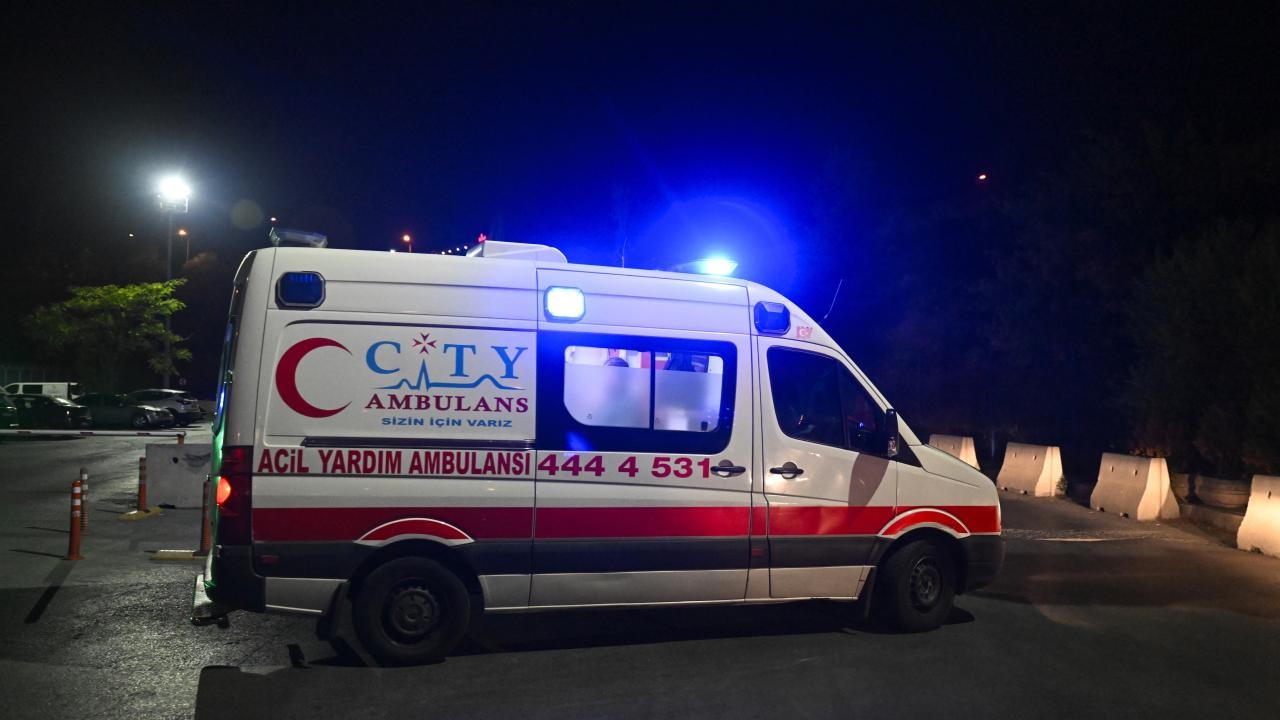 Polis aracının karıştığı olayda ağır yaralanan genç Türkiye'ye getirildi