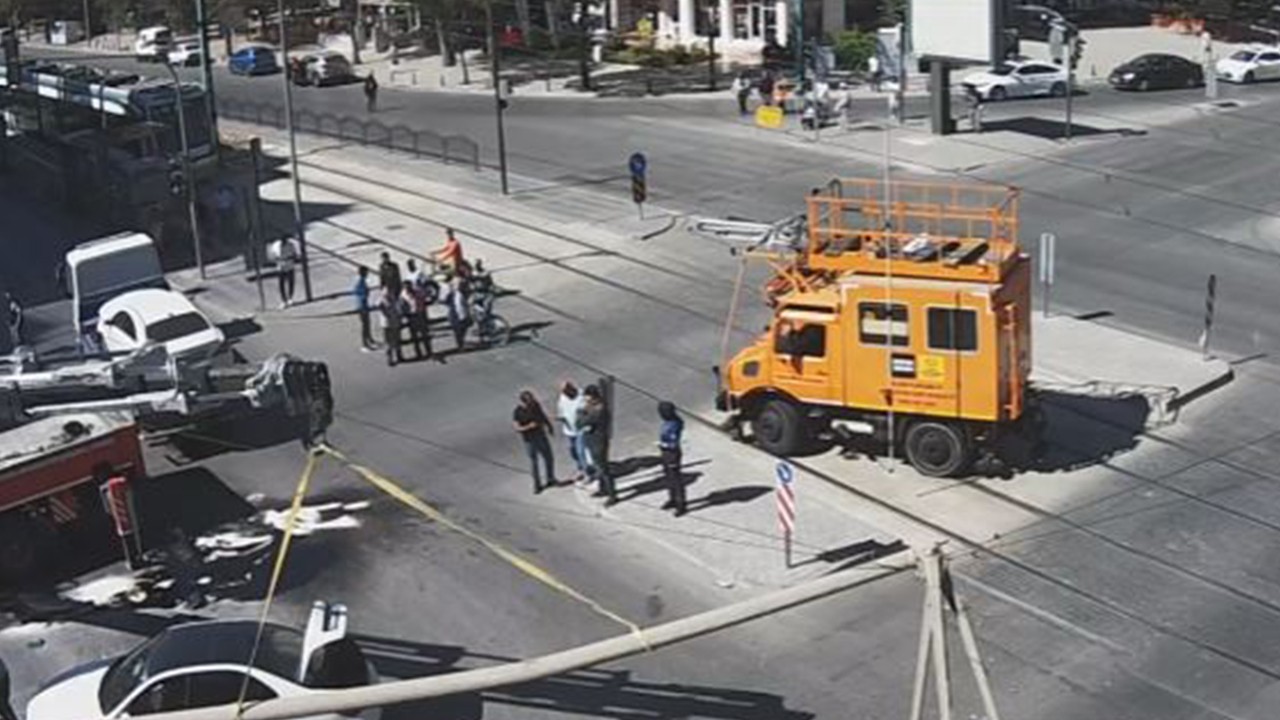 ​Konya’da kaza: Tramvay ulaşımı durdu