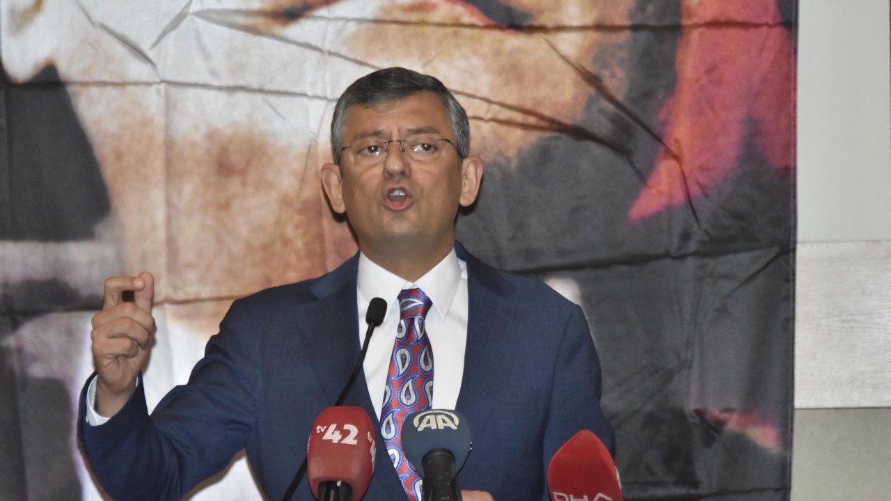 CHP Grup Başkanı Özel, partisinin Konya İl Kongresi'nde konuştu