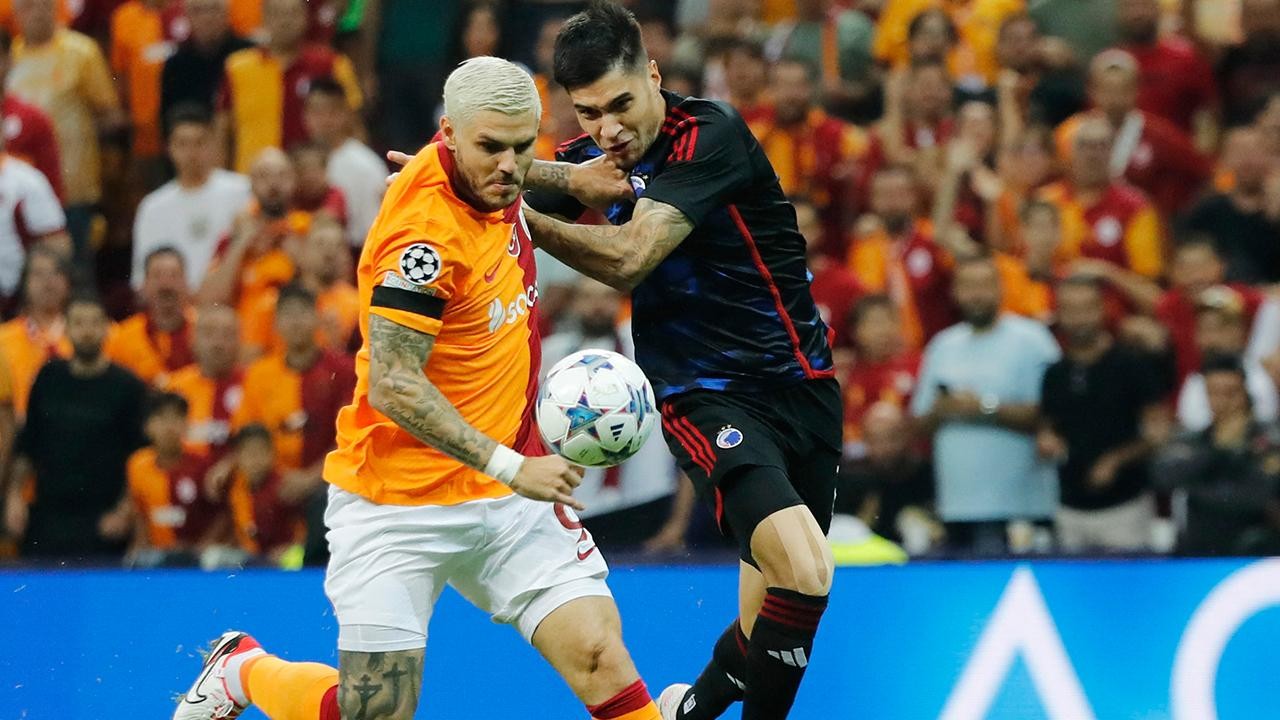Galatasaray puanı son dakikada kurtardı