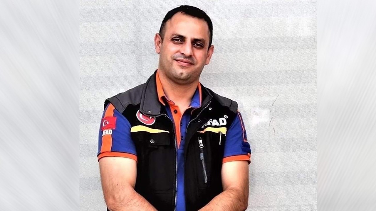AFAD'da görevli müdür trafik kazasında hayatını kaybetti