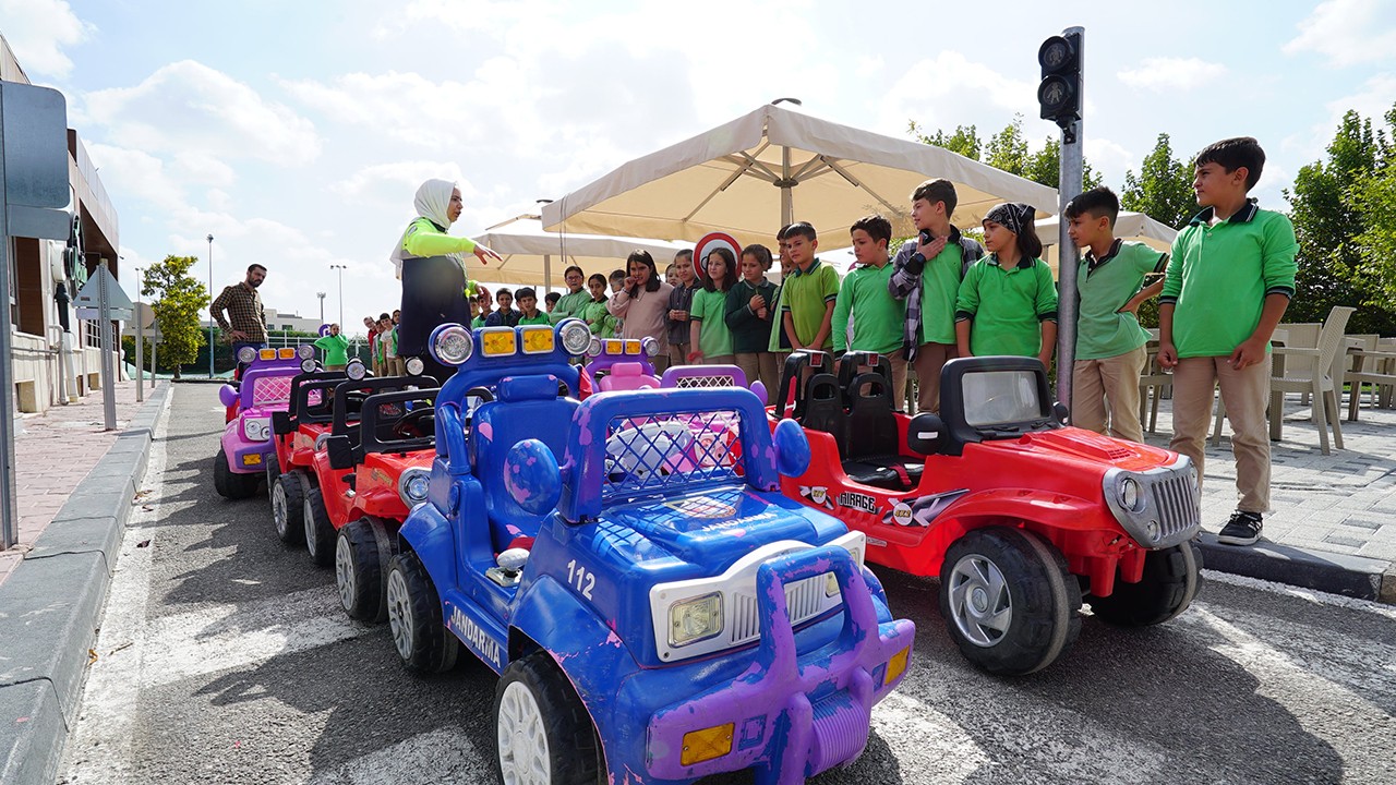 MEGA yeni dönem eğitimleri başladı