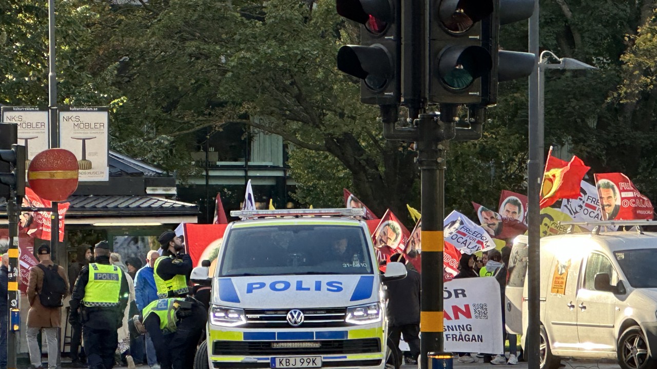 İsveç sokakları, terör örgütü PKK/YPG'nin yeni provokasyonuna sahne oldu