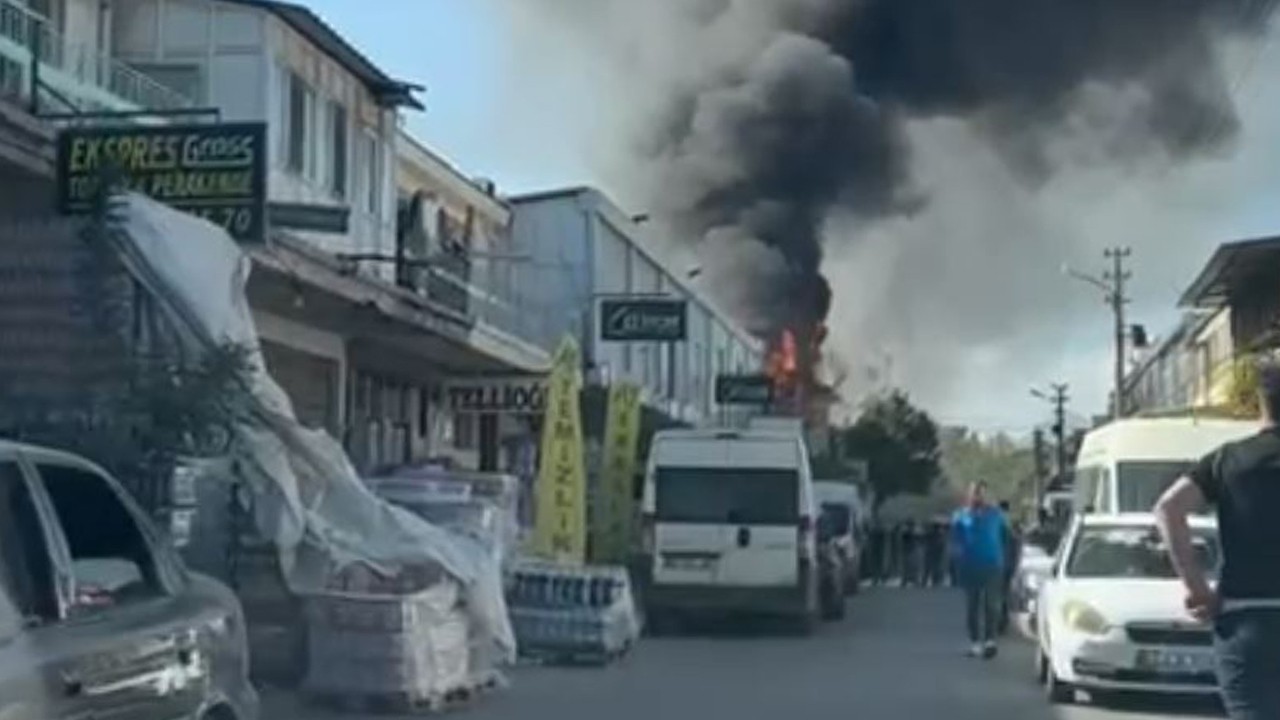 Konya’da toptancılar çarşısında yangın