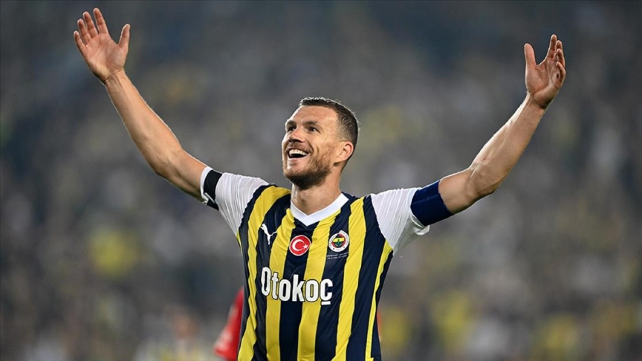 Fenerbahçe’de Dzeko, İrfan Can ve Szymanski, golleriyle ligdeki 17 takımı geride bıraktı