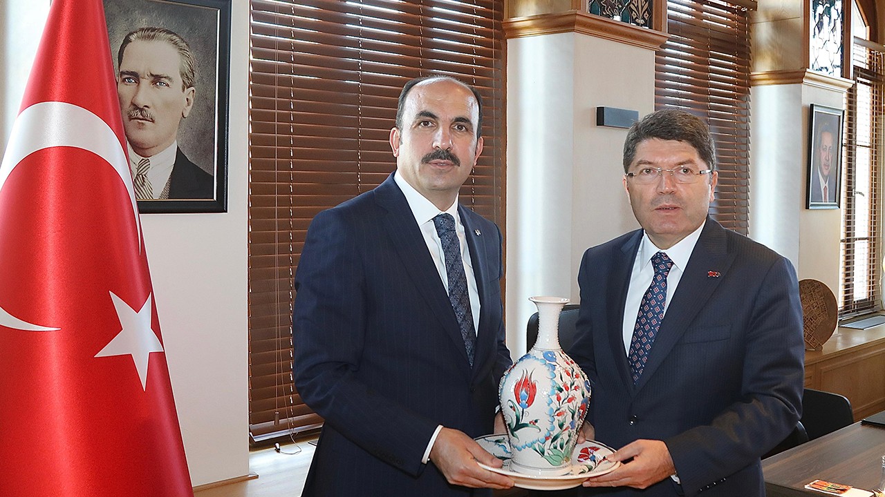 Adalet Bakanı Tunç Başkan Altay’ı ziyaret etti