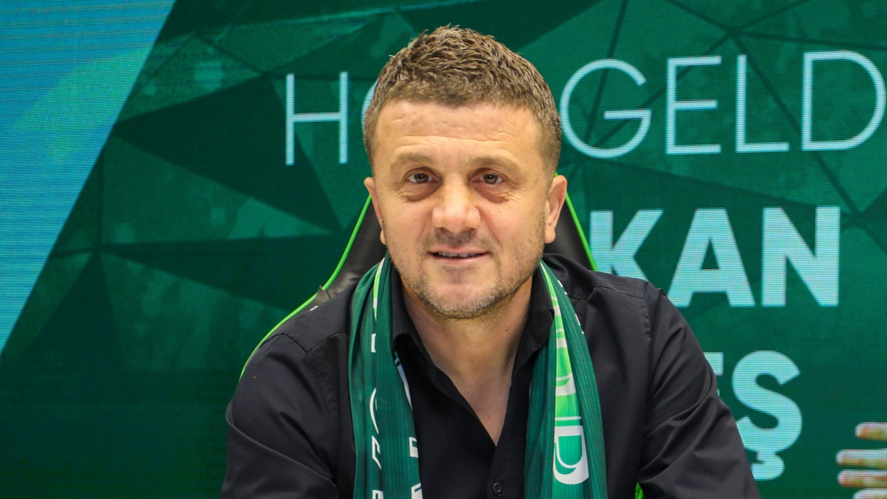 Konyaspor, teknik direktör Hakan Keleş ile sözleşme imzaladı