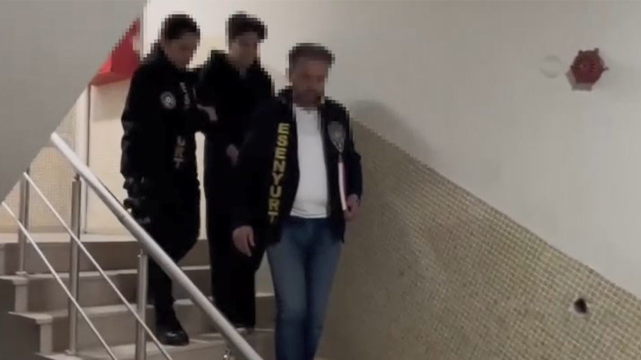 Poşete konulup  konteynerin yanına bırakılan bebek öldü! Annesi gözaltına alındı