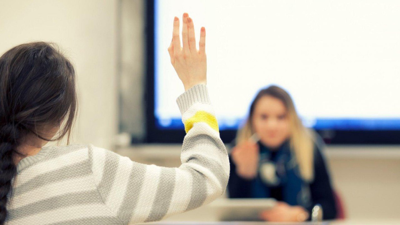 Ücretli öğretmenlere 'yüzde 25 " zam