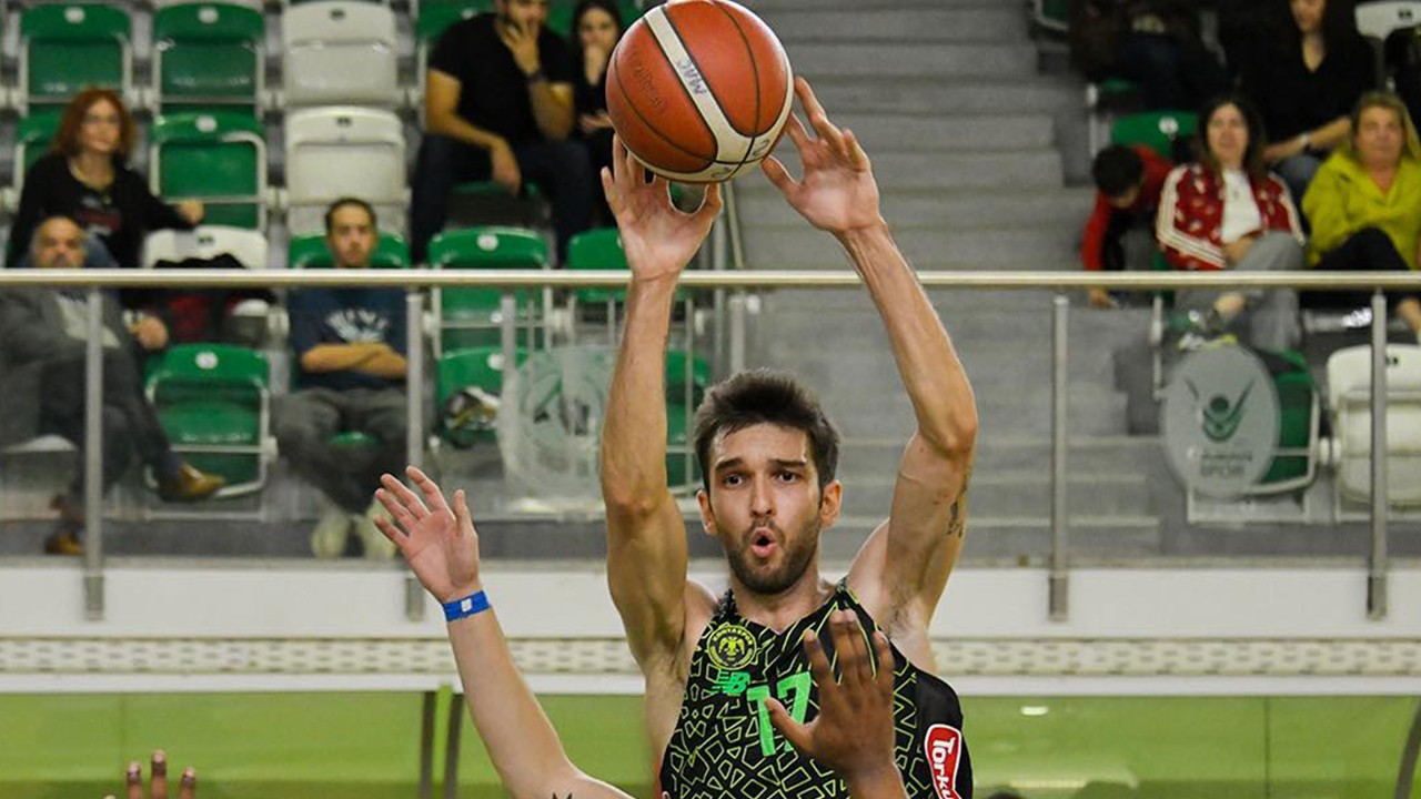 Konyaspor Basket çıkış için parkede!