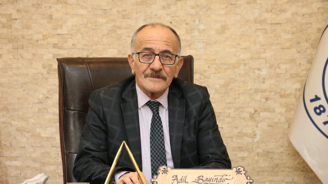Beyşehir'in bağımsız belediye başkanı AK Parti'den aday adayı oldu
