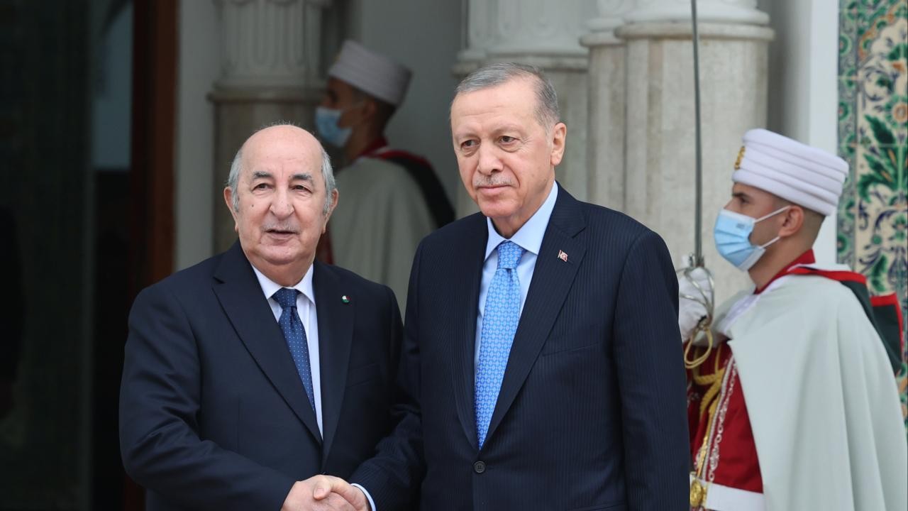 Cumhurbaşkanı Erdoğan Cezayir Cumhurbaşkanı Tebbun’la görüştü