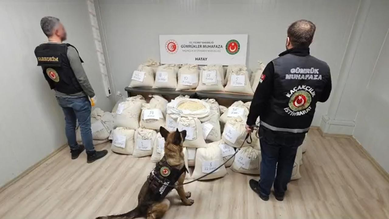 Ticaret Bakanlığı ve MİT'ten ortak operasyon: 1,2 ton uyuşturucu ele geçirildi