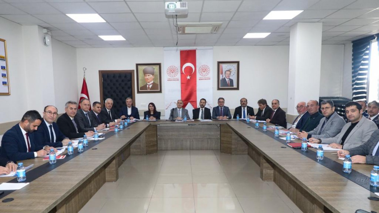 Vali Vahdettin Özkan Başkanlığında ‘Sanayi ve Teknoloji İş Birliği Kurulu Toplantısı’ gerçekleştirildi