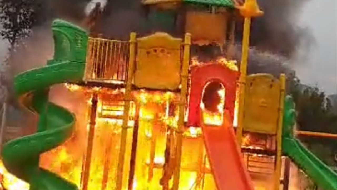 Çocuk parkını yakan 5 PKK şüphelisi tutuklandı