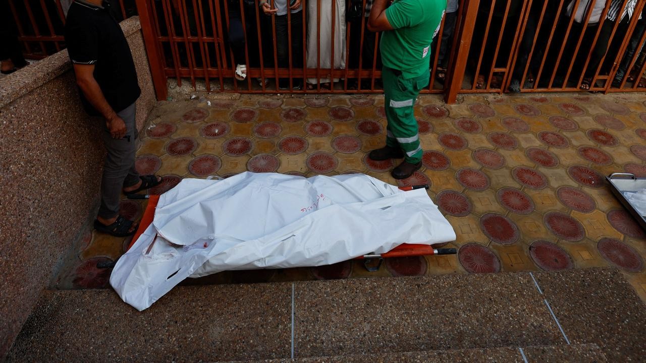 İsrail’in zorla boşalttığı hastanede kalan bebeklerin çürümüş bedenleri bulundu