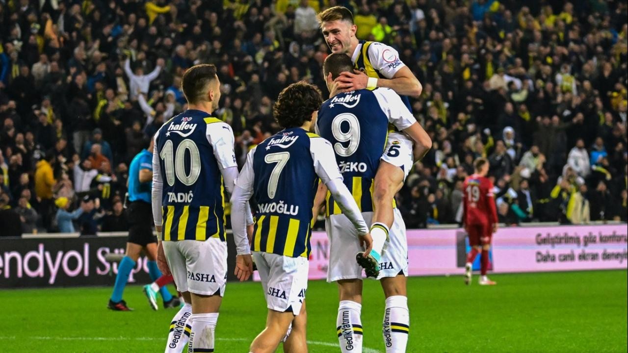 Fenerbahçe, Sivasspor’u 4-1 yendi