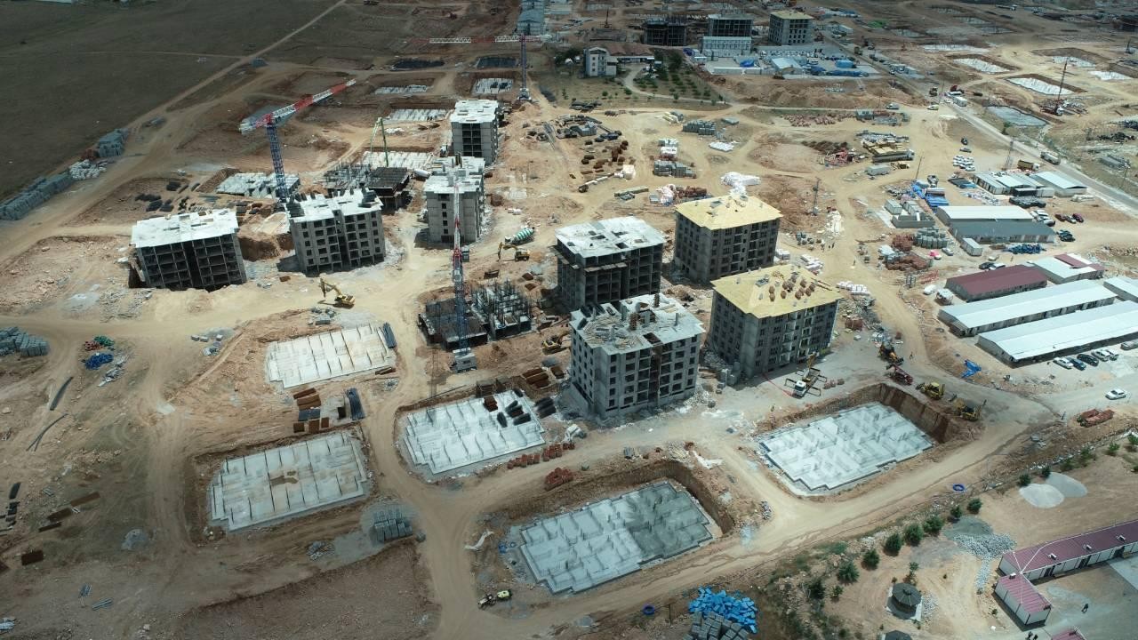 Deprem konutlarında içme suyu için çalışmalar başladı