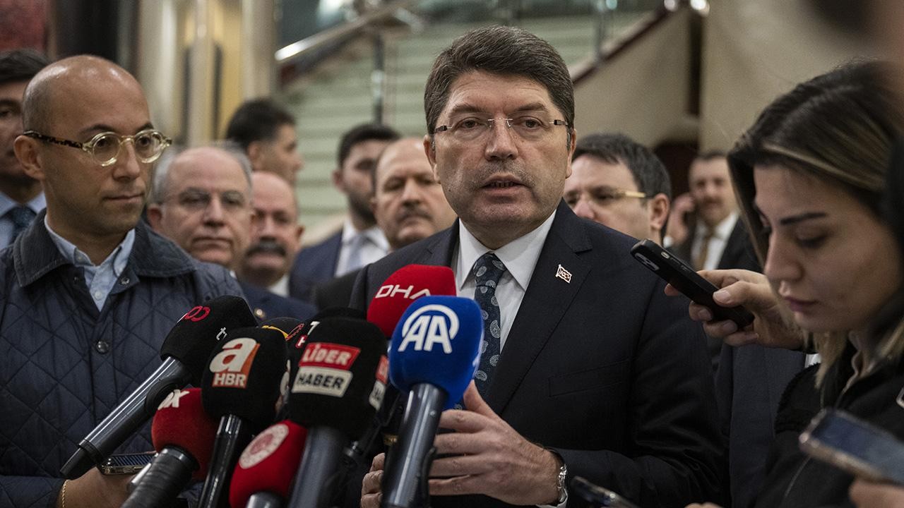 Bakan Tunç: Somali Cumhurbaşkanı'nın oğlunun Türkiye'ye gelmesi ve yargılanması söz konusu