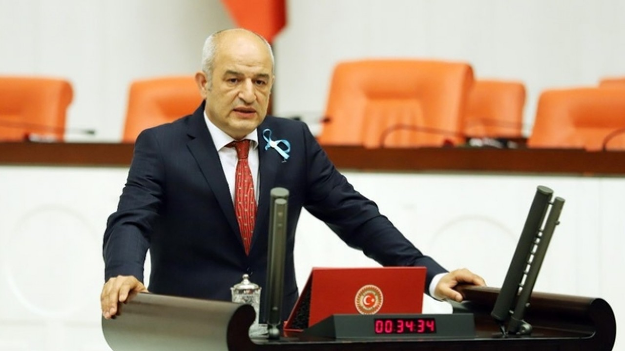 CHP Kütahya Milletvekili Ali Fazıl Kasap Saadet Partisi'ne geçti