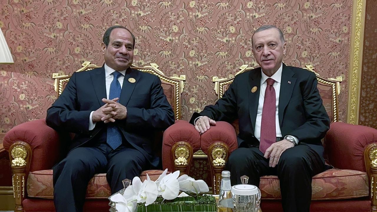 Cumhurbaşkanı Erdoğan, Sisi ile görüştü