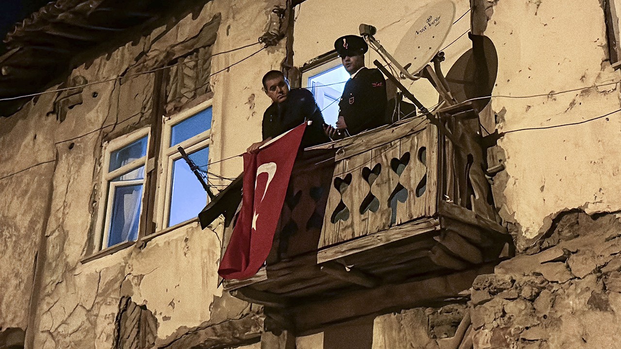 Piyade Sözleşmeli Er Yasin Karaca'nın şehadet haberi Tokat'taki ailesine verildi
