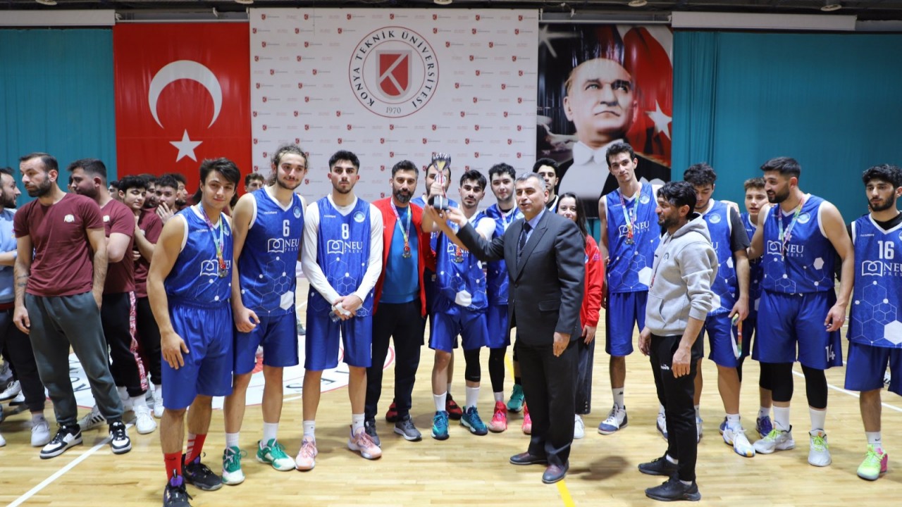 Ünilig maçları sona erdi