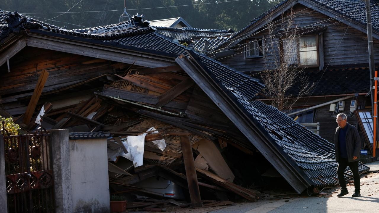 Japonya'daki depremlerde 55 kişi öldü