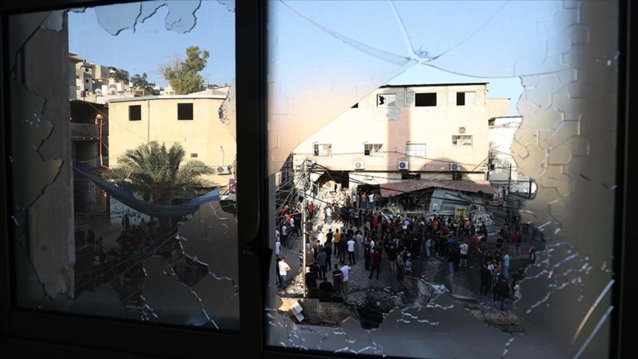 İsrail ordusu, Batı Şeria'nın Tulkerim kentindeki baskınlarına ikinci gününde devam ediyor