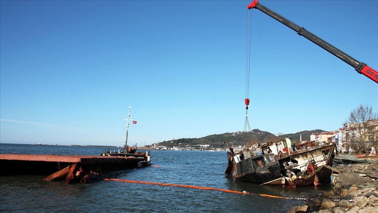 Zonguldak’ta fırtınada batan geminin kayıp 7 personeli 47 gündür aranıyor