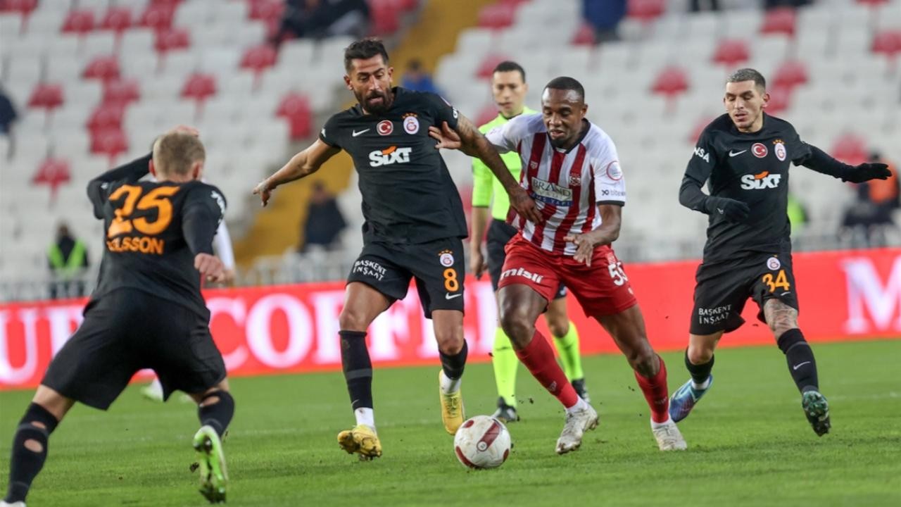 Galatasaray Sivas’da galibiyeti koruyamadı