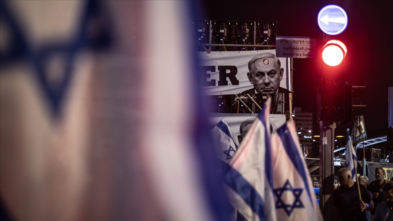 Anket: İsraillilerin sadece yüzde 29'u başbakanlık için en uygun kişinin Netanyahu olduğunu düşünüyor
