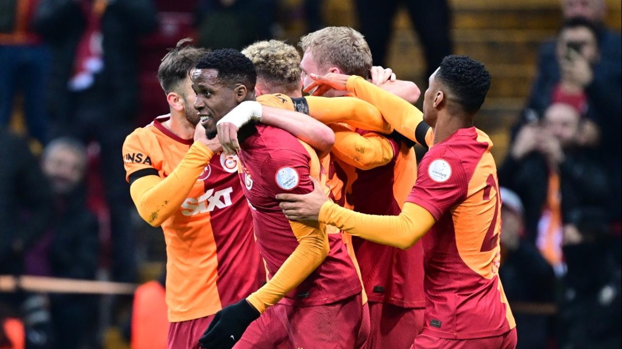 Galatasaray Kayserispor'u 2-1 mağlup etti