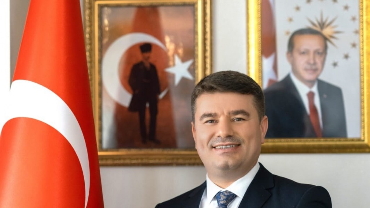 Aksaray Belediye Başkan Adayı kim oldu? Evren Dinçer kimdir?