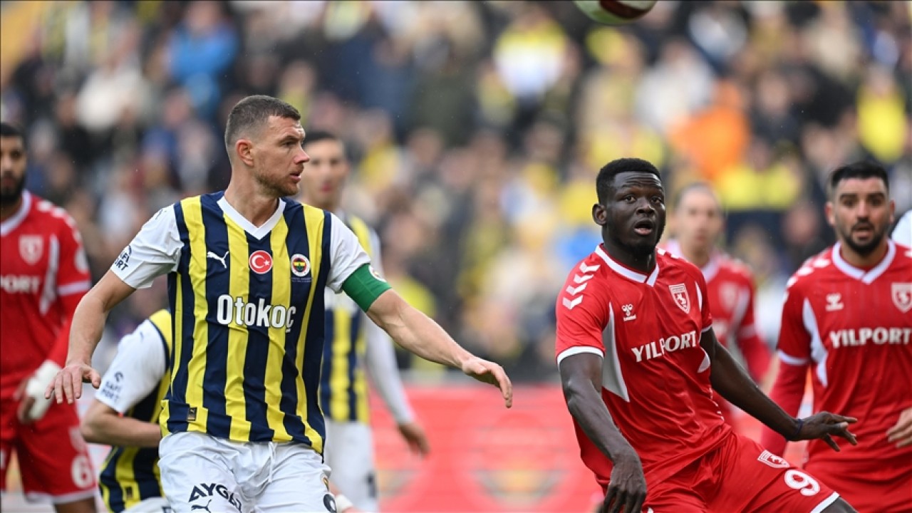 Fenerbahçe’den zirve yarışında kritik puan kaybı