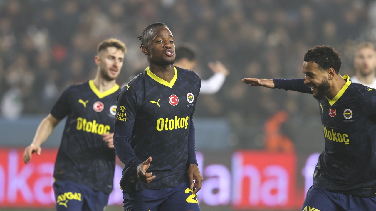 Batshuayi attı Fenerbahçe turladı