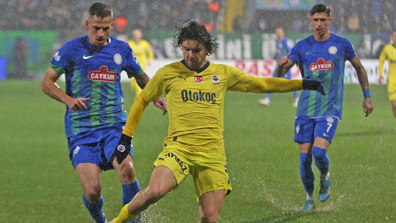 Fenerbahçe Rize'de geriden gelerek kazandı