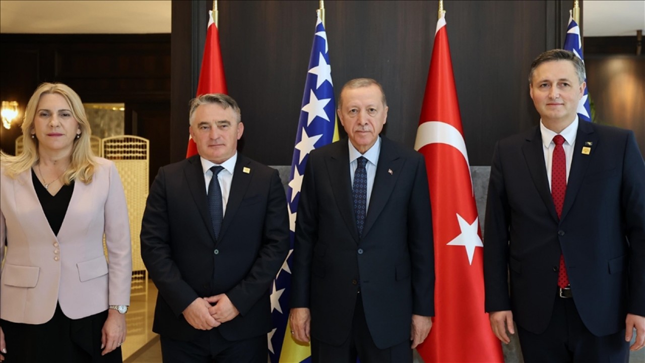 Cumhurbaşkanı Erdoğan, Antalya Diplomasi Forumu için Türkiye’de bulunan başkanlarla temaslarda bulundu