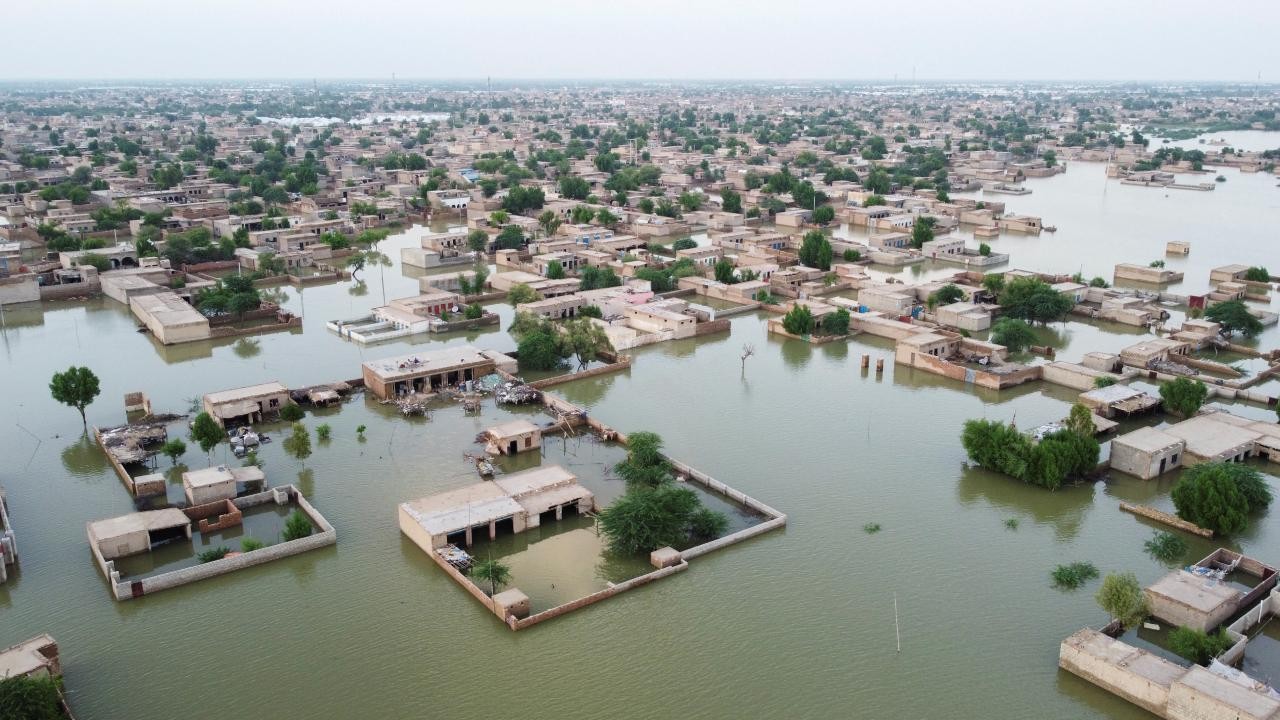 Pakistan’da şiddetli yağış: 17 ölü, 23 yaralı