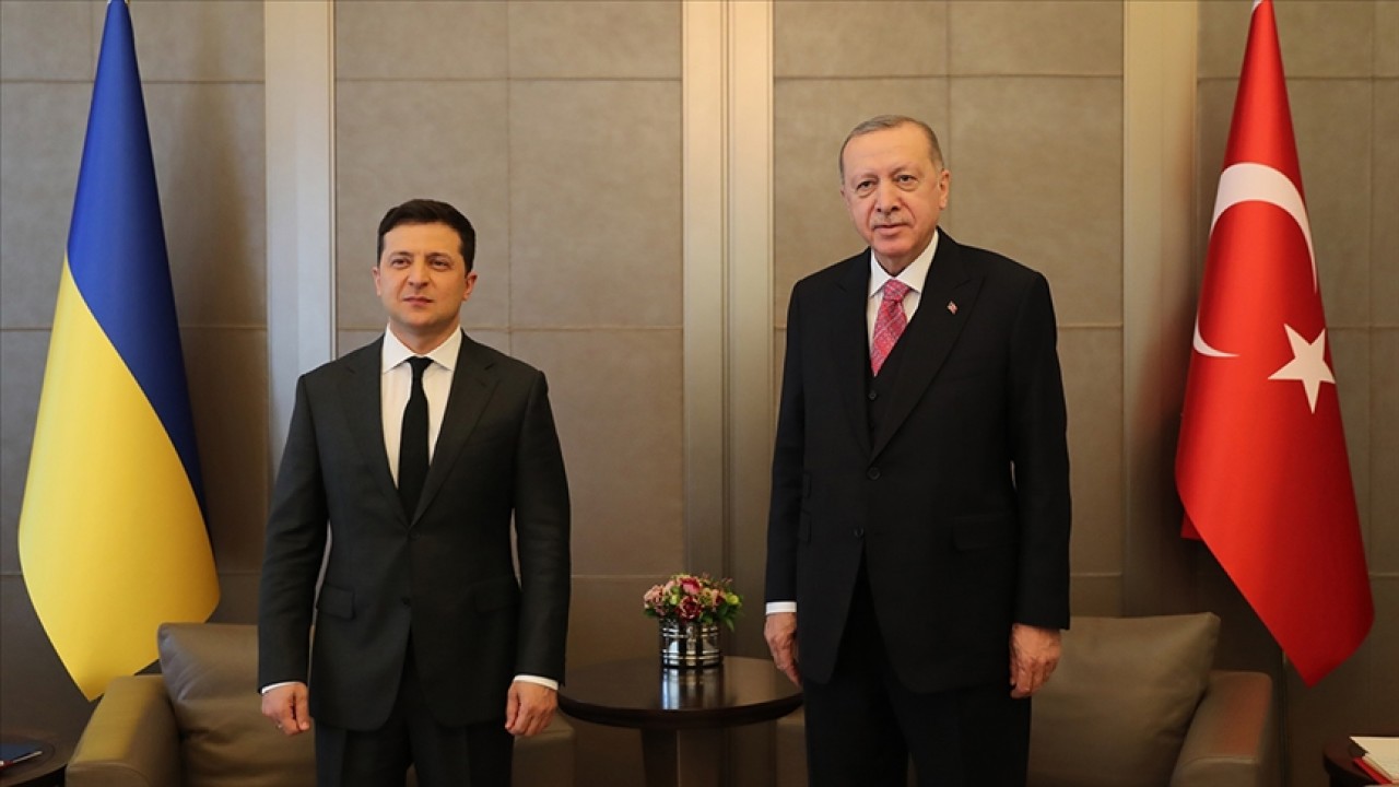 Ukrayna Devlet Başkanı Zelenskiy yarın Türkiye'ye geliyor