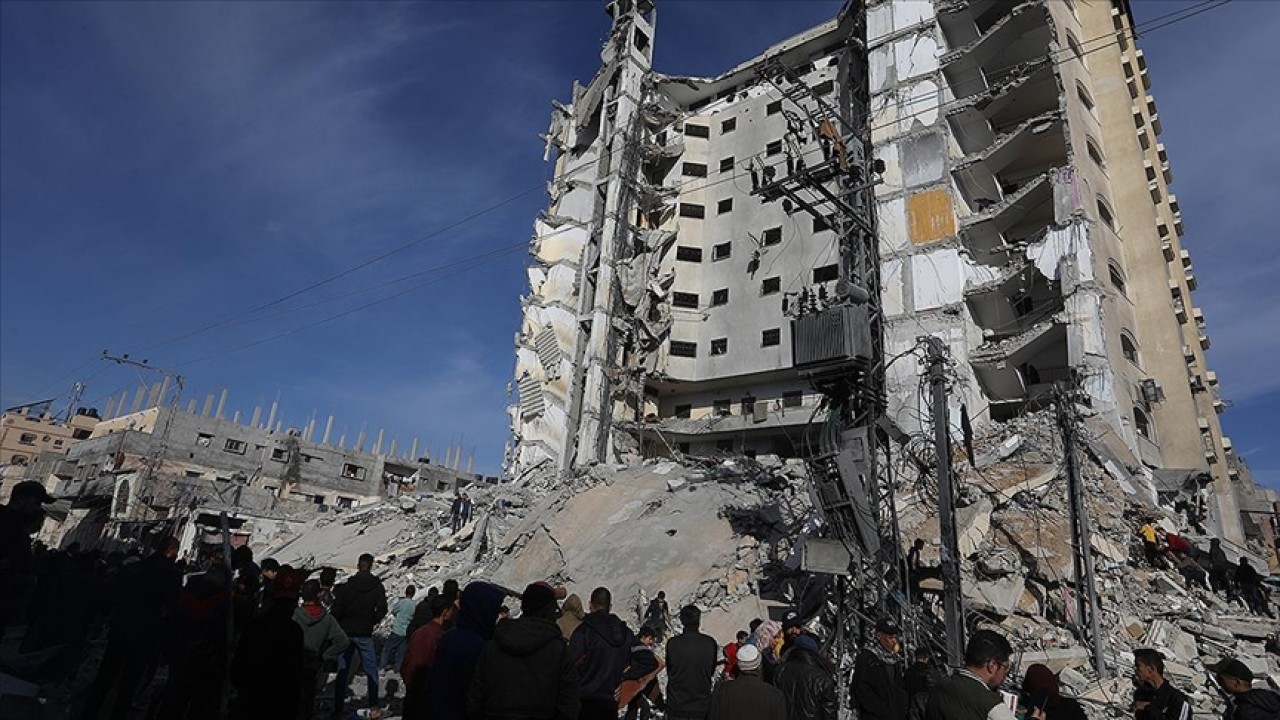 Gazze’de can kaybı 31 bin 45’e yükseldi